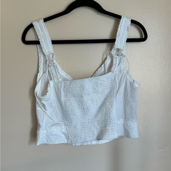 Free people white top with pearl buttons - Picture 3 of 4